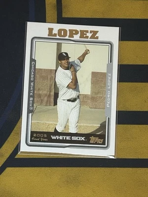 2005 Topps Updates & Highlights - Pedro Lopez #UH251 - Image 1 of 2