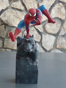 Attakus Collection 12’ STATUE SPIDER-MAN on Gargoyle MARVEL 1997 - Bild 1 von 14
