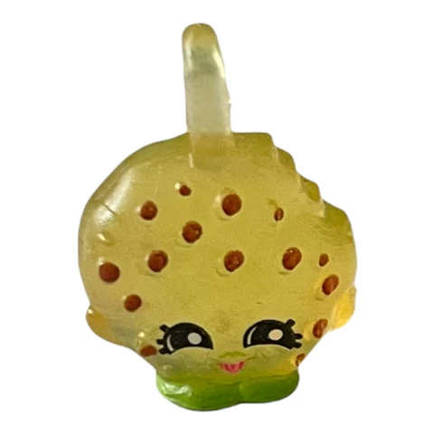 NEW Shopkins Season 5 Figure Clear Yellow Kooky Cookie Charm Cover