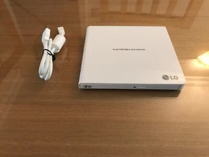 LG Slim Portable DVD Writer USB GP57EW40, Working - Picture 1 of 3