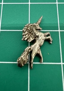 VNT Solid STERLING SILVER 3D Unicorn Horse CHARM FOR CHARM BRACELET - Picture 1 of 5