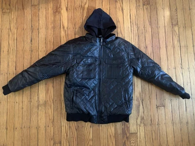 儿童 Pelle Pelle 黑色皮革双拉链连帽夹克 14/16 阅读 — 第 1/4 张图片