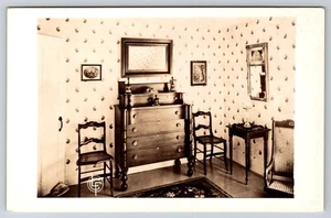 Tarjeta postal de dormitorio RPPC, House of Mary Baker Eddy, Rumney Village, New Hampshire - Imagen 1 de 2