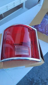 Juego de pares de lentes de luces traseras para Chevy/GMC Blazer/Suburban 78-91 (con cromo) - Imagen 1 de 4