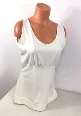 Prendas moldeadoras Spanx de control superior para mujer 1X Foto 1 de 4