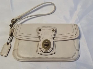 Coach GIGI Flap LEGACY Off-White Leather 65th Anniversary Turnlock Clutch Wristl - Picture 1 of 19