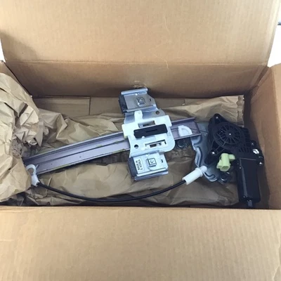 Genuine GM OEM Power Window Regulator Motor Rear Left LH Bonneville 25750521 - Image 1 of 4