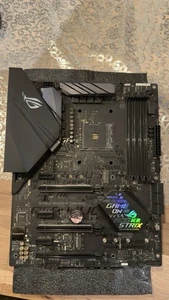 ASUS ROG STRIX B450-F GAMING – startet, aber kein Bild - Photo 1/1