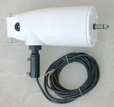 Generator K. 24 Volt, 350 Watt. Oder 12 Volt, 160 Watt. Jetzt mit Windfahne. - Bild 1 von 4