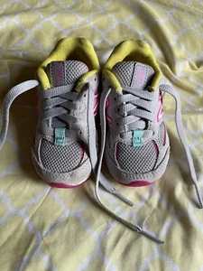 new balance shoes for toddlers - Picture 1 of 3