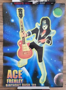 Poster KISS Ace Frehley RARO Vintage Compleanno Bash '02 13x18 LEGGERO USURA COOL! - Foto 1 di 2