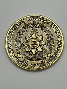 2012 MONEDA RARA DE LAS FUERZAS ARMADAS DE FILIPINAS JEFE DE ESTADO MAYOR GENERAL EDUARDO OBAN JR - Imagen 1 de 3
