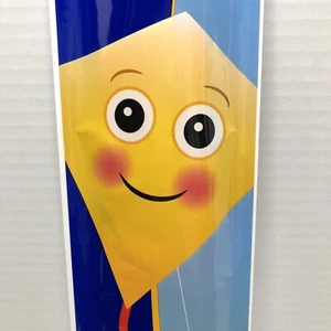 Kite Happy Face 22.6 Inch Tall with Handle Line & Ring by Fun Kite - Picture 1 of 10