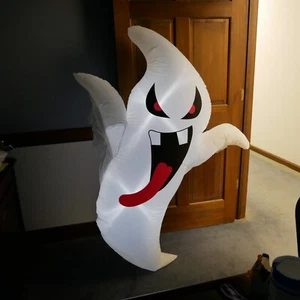 Fantasma gonfiabile da appendere all'aperto Halloween 5,3 piedi - Foto 1 di 7