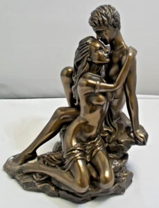 Art deco Bronze Sculpture Romantic Couple - Picture 1 of 4