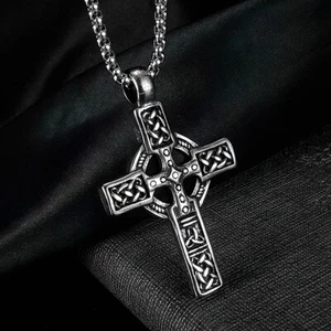 Collar Colgante Cruzado Amuleto Para Hombres Vikingo Acero Inoxidable Cadena Nudo Celta - Imagen 1 de 11
