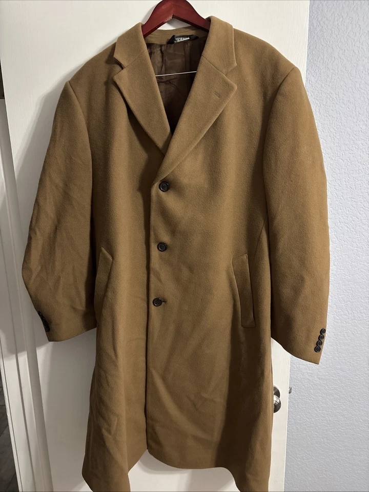 Jos. A. Bank Men's Overcoat Size 46R 100% Wool - Image 1 of 3