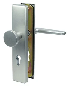 Sicherheitsbeschlag Schutzbeschlag Türbeschlag Aluminium Silber eloxiert 8/72mm - Picture 1 of 1