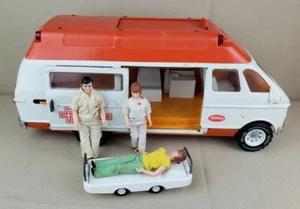 VTG 1970s Tonka Rescue Van Ambulance Pressed Steel Toy Vehicle Gurney 3 People - Picture 1 of 12
