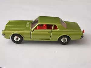 1968 Lesney Matchbox #62-C, Mercury Cougar, red interior (7) - Picture 1 of 13