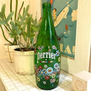 Bottiglia Vetro Perrier x Takashi Murakami Collaboration Edizione Limitata GIAPPONE NUOVA - Foto 1 di 7