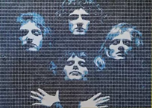 RARO DIPINTO FRANCOBOLLO ORIGINALE GARY HOGBEN ""Look up to Sky"" Freddie mercury Queen" - Foto 1 di 3