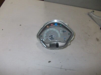 STRUMENTAZIONE CONTACHILOMETRI PIAGGIO LIBERTY 50 584783 MC - Immagine 1 di 4