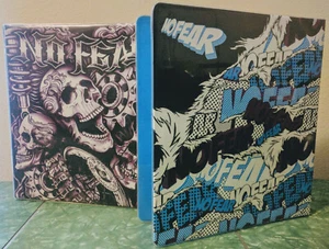 Juego de 2 carpetas de 3 anillos exclusivas de depósito de oficina raro de colección No Fear - Imagen 1 de 7