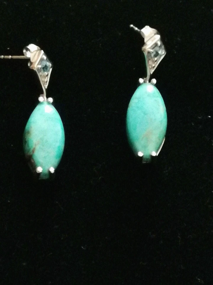 Orecchini da donna in argento, vintage pendenti  pietra turchese per lobi forati - Immagine 1 di 4