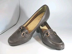 Zapatos de salón SoftSpots talla 8,5 M cuero marrón Cate11 para mujer de 2,75" tacón bloque - Imagen 1 de 6