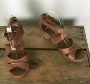 Bussola Damen braun Leder Knöchelriemen Absatz offene Zehenpartie Größe 10-10,5 - Bild 1 von 5
