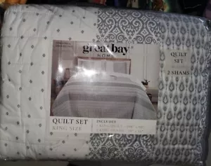 Great Bay Home 3-Piece Reversible Quilt Set with 2 Shams - Picture 1 of 3