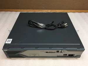Router de servicios integrados Cisco serie 2800 CISCO2851 V04 con orejas de rack - Imagen 1 de 9