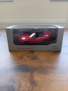 IXO Jaguar Dealer Model 50JDCAFTV8R 1:43 Jaguar F-Type V8-S Salsa Red Untouched - Picture 1 of 6