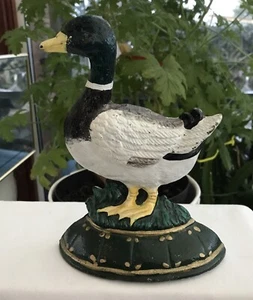 Cast iron doorstop, duck-shaped, country cottage-style, continental, vintage - Picture 1 of 12