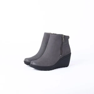 Naturalizer Women's Quineta Leather Boot Booties Gray Wedge Comfort Size 5.5 - Picture 1 of 18