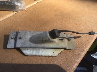 1968 1969 70 Mopar Dodge Charger Roadrunner matrícula soporte de luz original Foto 1 de 2