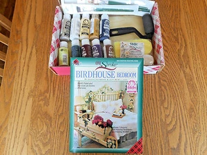 Plaid Folk Art One Stroke Birdhouse Bedroom Kit NIB - Picture 1 of 3