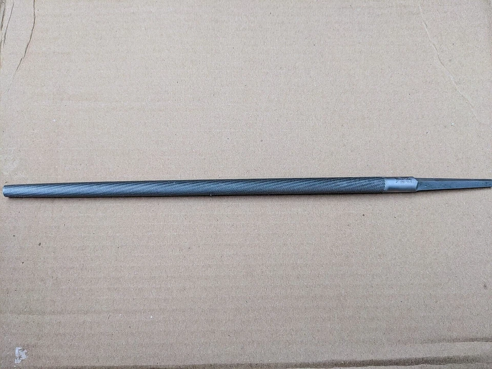 BAHCO 12" SMOOTH CUT ROUND FILE 230-12-3 NEW - Image 1 of 1