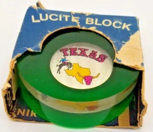 Vintage Lucite Briefbeschwerer Texas Old West Cowboy Longhorn Box Souvenir selten - Bild 1 von 10