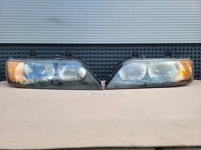 original BMW Z3 Roadster Front Scheinwerfer VORNE RECHTS + LINKS + Birnchen - Bild 1 von 4