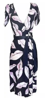 Size 4 Diane Von Furstenberg 100% Silk Wrap Dress Tulip Sleeves - Image 1 of 4