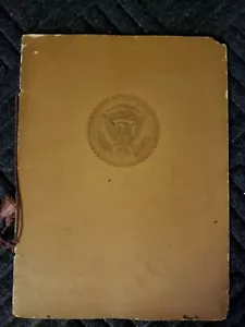 DWIGHT EISENHOWER DINNER WITH IKE PROGRAM 1960 { VINTAGE -RARE} - Picture 1 of 4