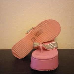 Forever 21 Barbie Rhinestones Wedge Platform Sandals PINK Size 10 - Picture 1 of 8