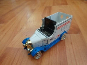 OXFORD DIECAST 1/76 FOOTBALL LTD EDITION PETERBOROUGH UNITED BULLNOSE MORRIS VAN - Picture 1 of 1