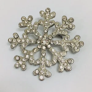 Rhinestone Snowflake Brooch Crystal Silver Tone Holiday Pin - Picture 1 of 3