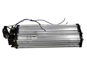 GAST Alumina / Carbon medical grade compressed air dryer 45-101-0360 - Picture 1 of 4