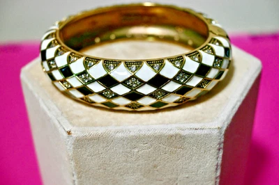 New $180 HEIDI DAUS Oh, So Sophisticated Enamel Crystal Bangle Bracelet M/L - Image 1 of 4