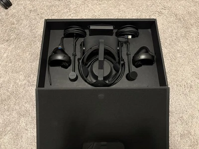 Meta Oculus Rift PC 虚拟现实系统 — 第 1/4 张图片