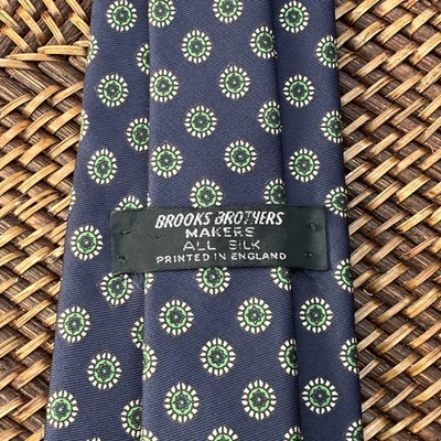 Brooks Brothers Makers 领带 100% 真丝几何领带 3.5 英寸复古蓝色 — 第 1/4 张图片